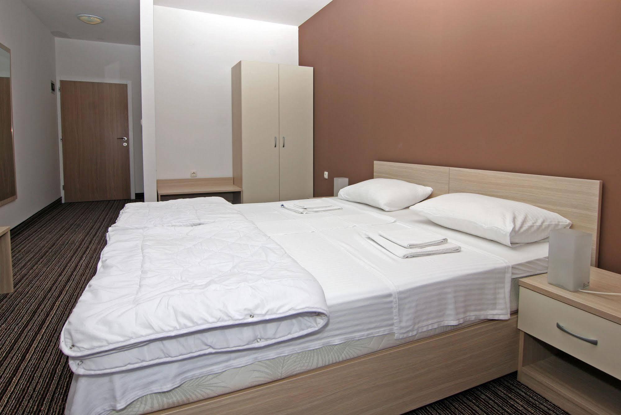 Hotel Belveder Pag Town Dış mekan fotoğraf
